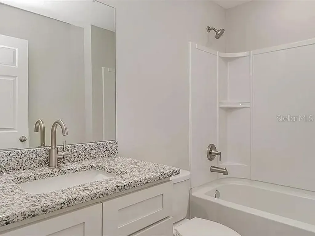 308 Ave P NW Winter Haven FL 33881