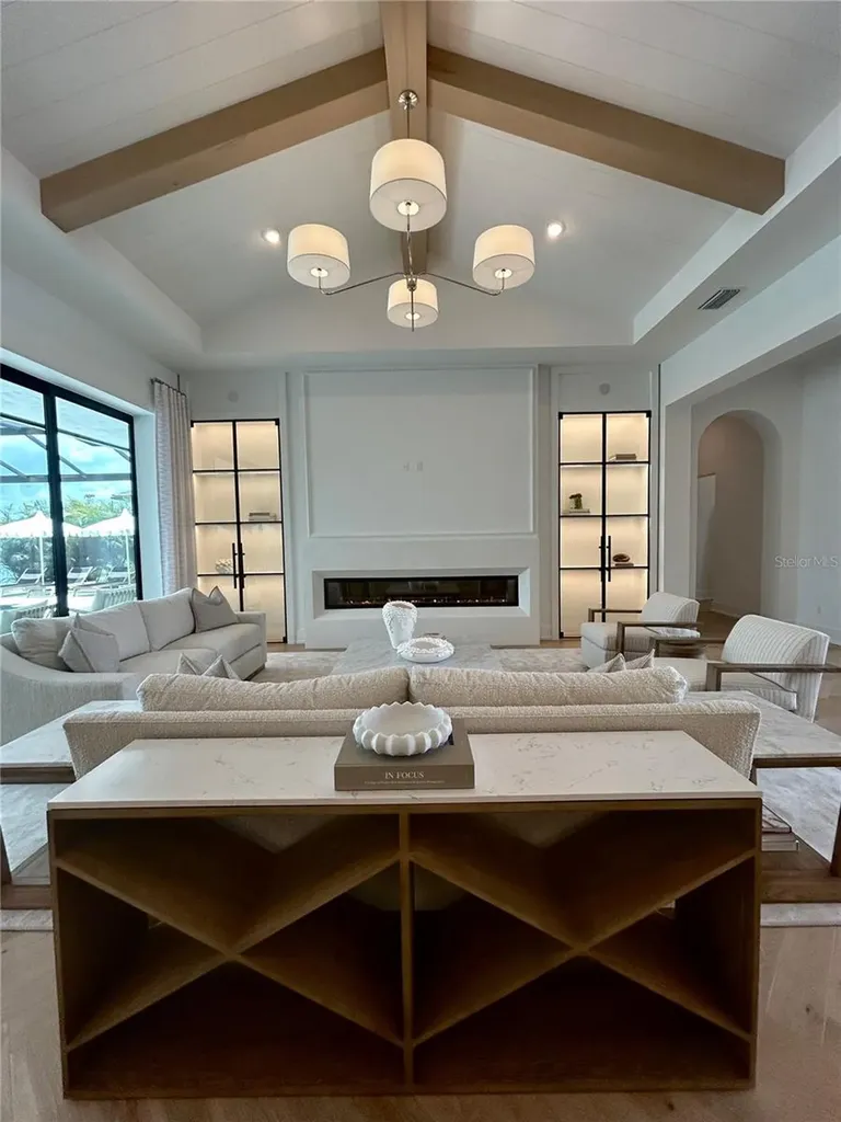 258 Crystal Waters Drive Sarasota FL 34240