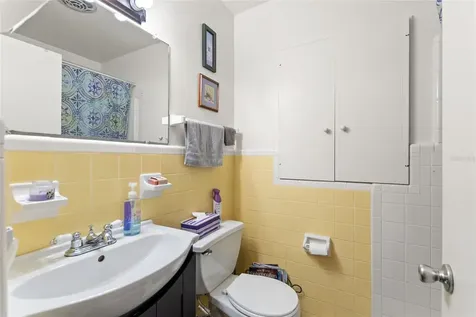 2230 W Central Avenue Winter Haven FL 33880