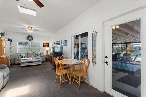 2230 W Central Avenue Winter Haven FL 33880