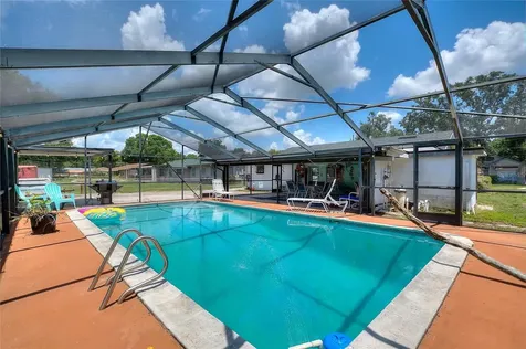 2230 W Central Avenue Winter Haven FL 33880