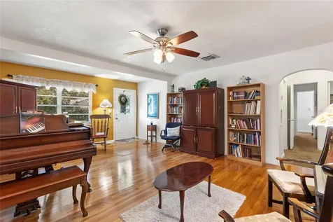 2230 W Central Avenue Winter Haven FL 33880