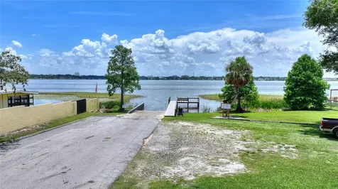2230 W Central Avenue Winter Haven FL 33880