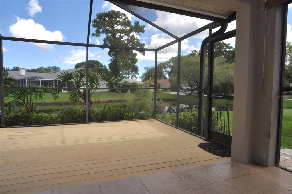 5565 Salem Square Drive N Palm Harbor FL 34685