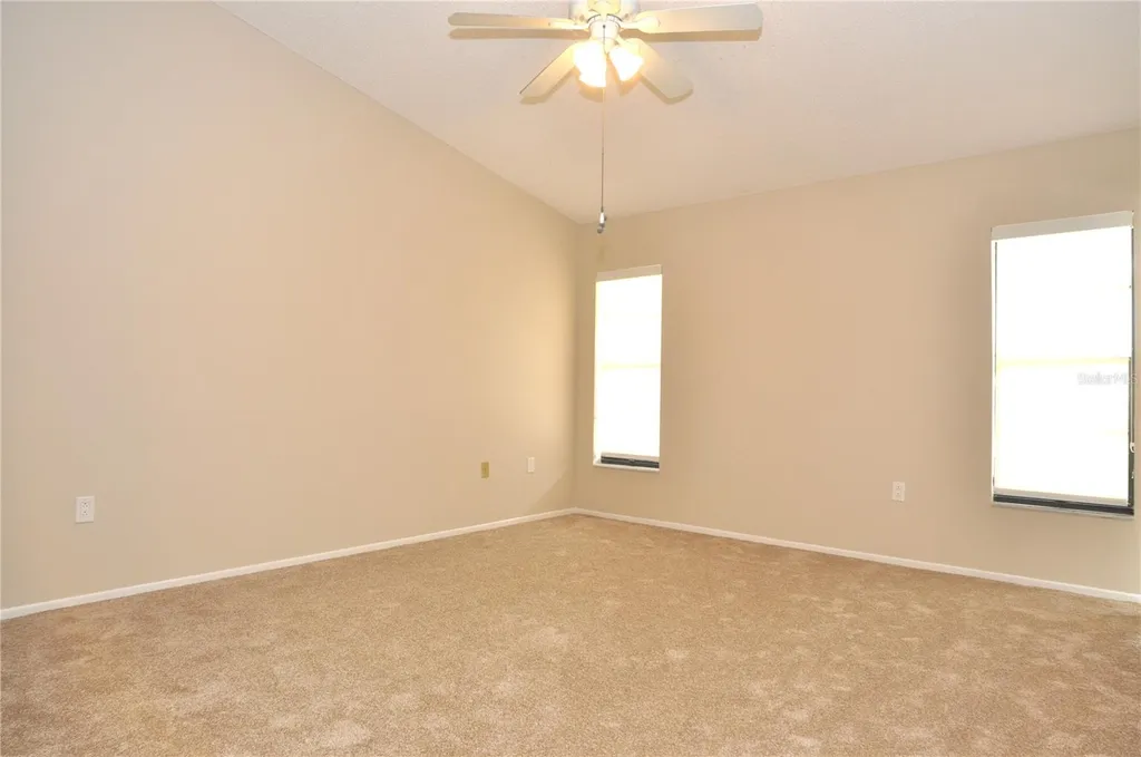 5565 Salem Square Drive N Palm Harbor FL 34685