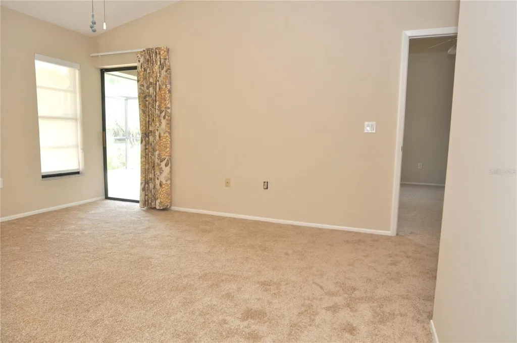 5565 Salem Square Drive N Palm Harbor FL 34685