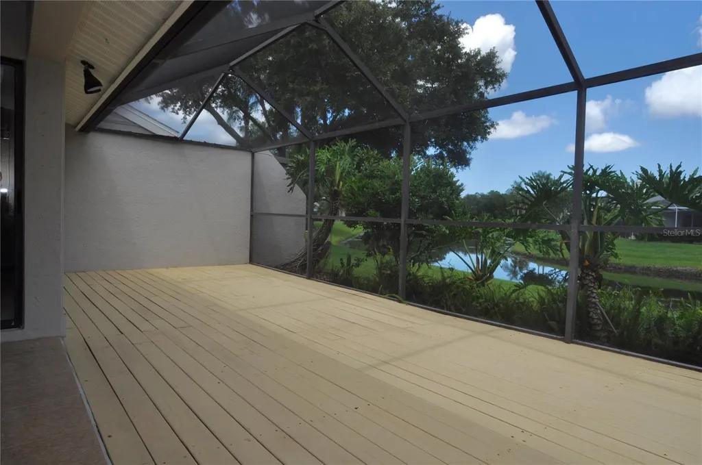5565 Salem Square Drive N Palm Harbor FL 34685