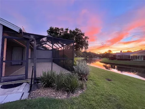 5565 Salem Square Drive N Palm Harbor FL 34685