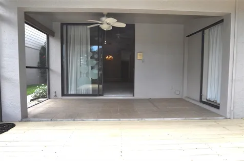 5565 Salem Square Drive N Palm Harbor FL 34685