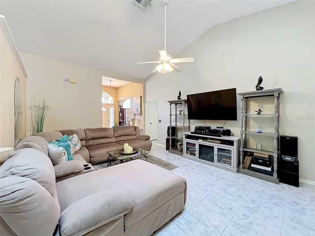 5579 Red Bone Lane Orlando FL 32810