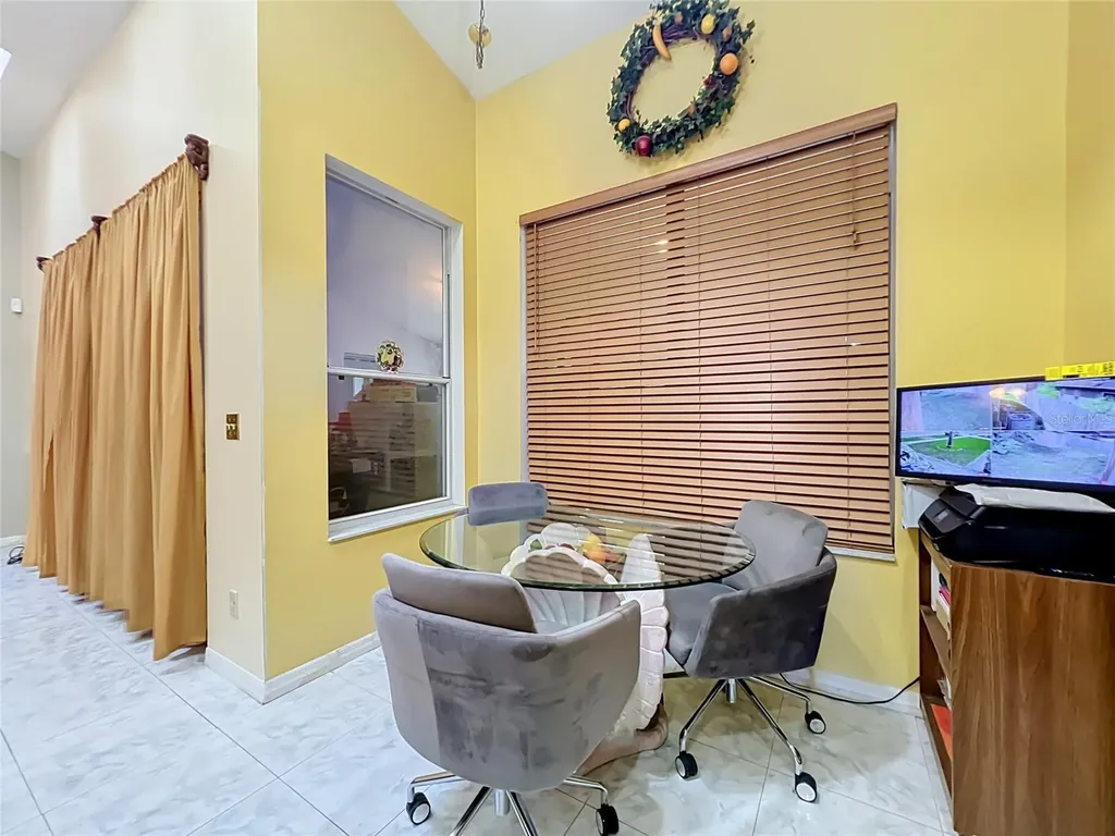 5579 Red Bone Lane Orlando FL 32810
