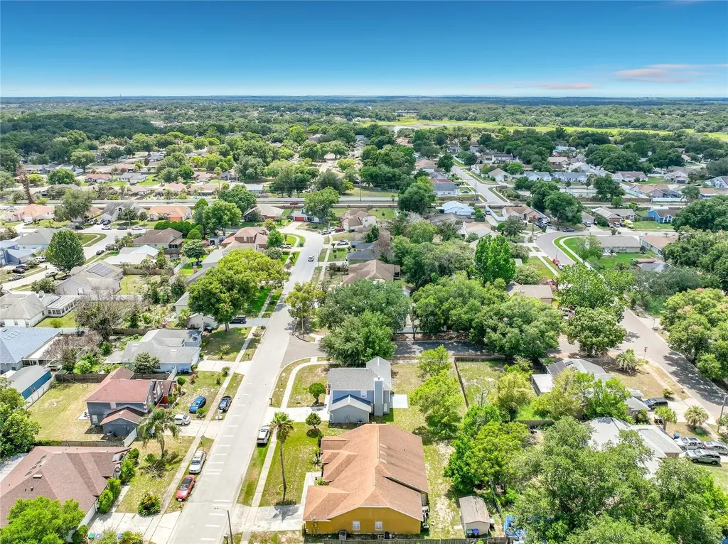 5579 Red Bone Lane Orlando FL 32810