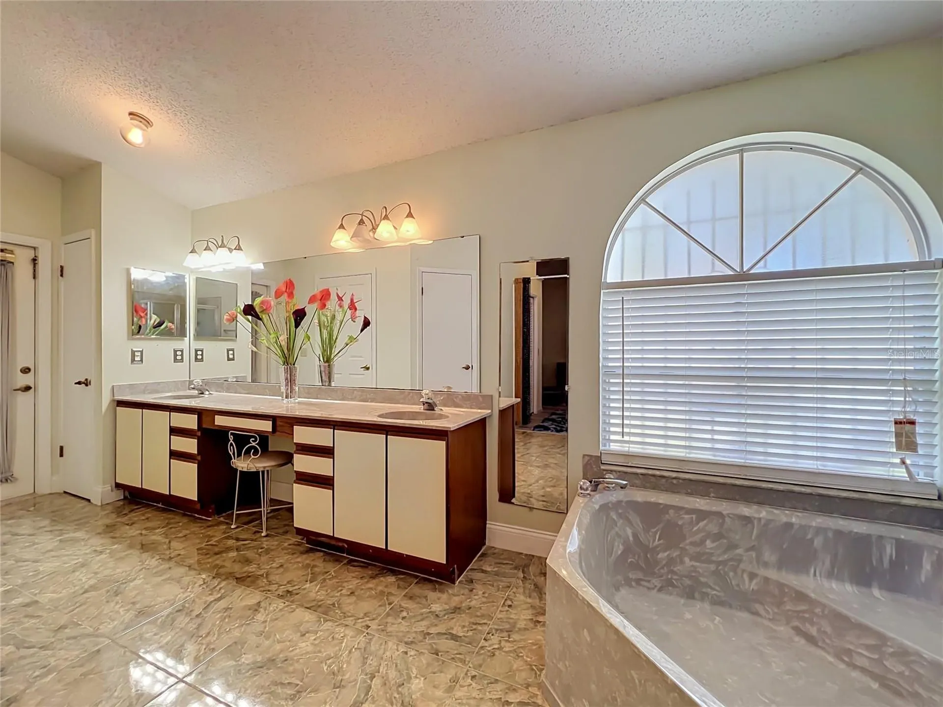 5579 Red Bone Lane Orlando FL 32810