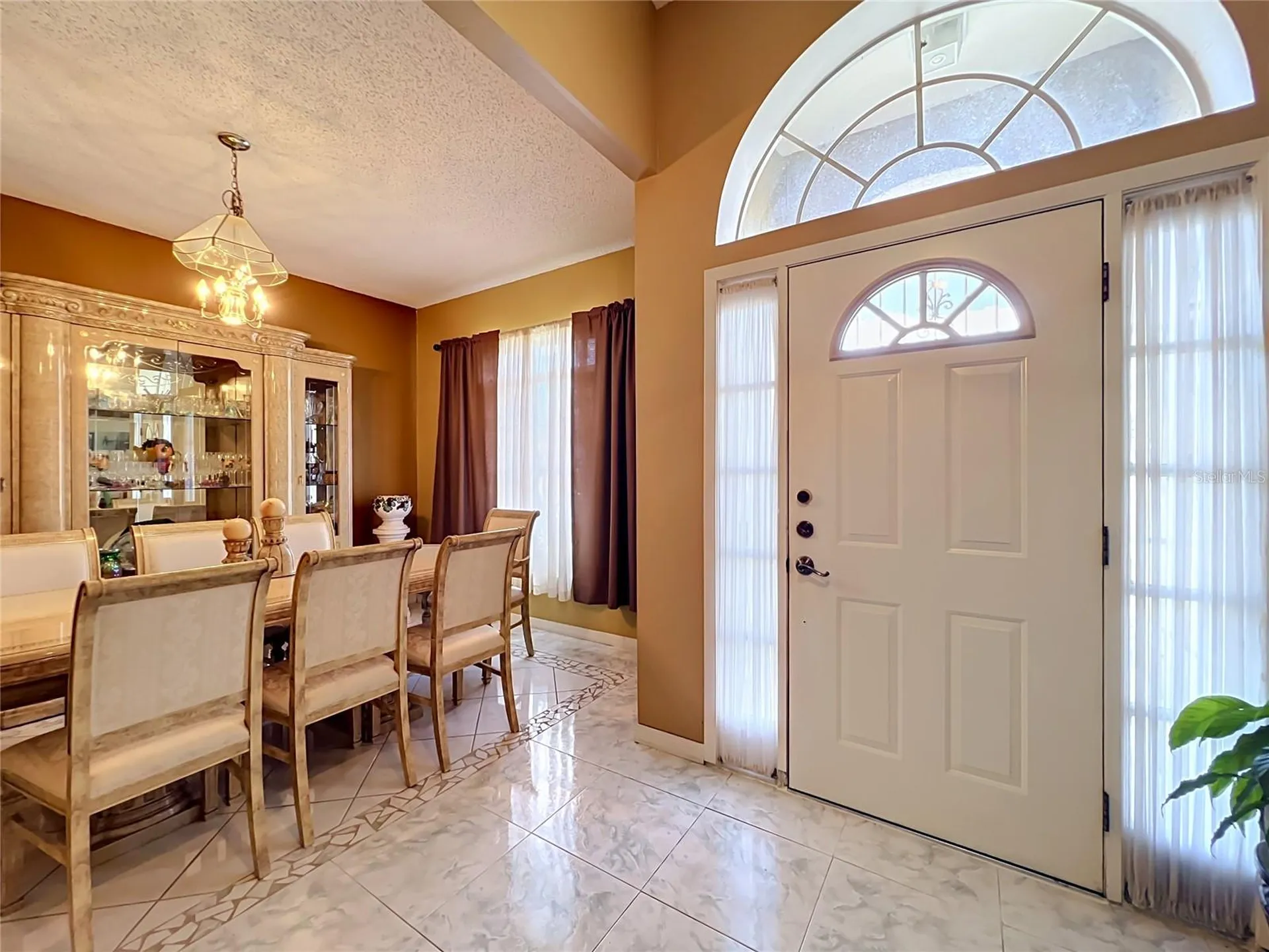 5579 Red Bone Lane Orlando FL 32810