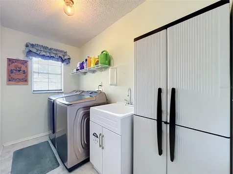 5579 Red Bone Lane Orlando FL 32810