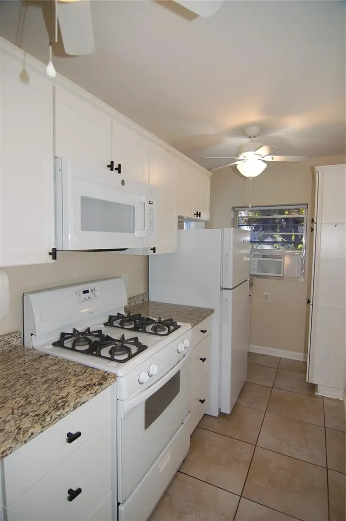 1940 Sunset Lane Clermont FL 34711