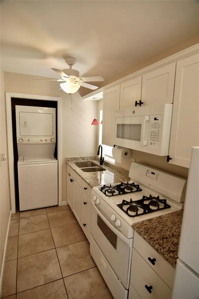 1940 Sunset Lane Clermont FL 34711
