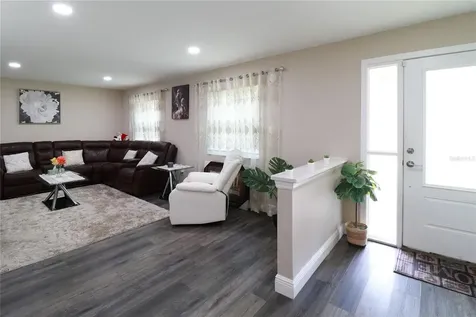 1560 Guinevere Drive Casselberry FL 32707