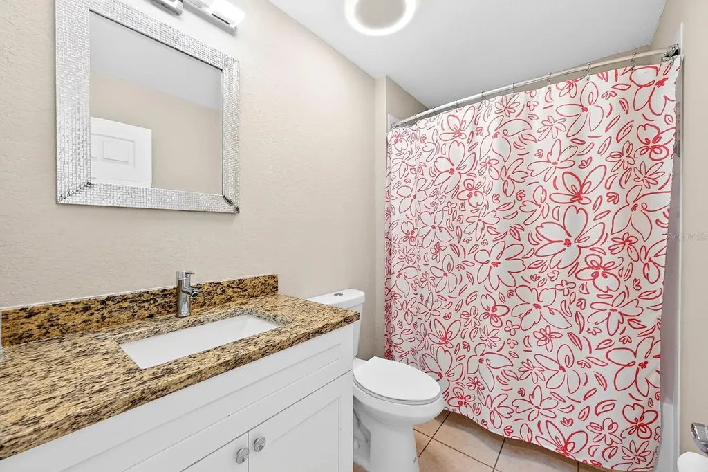 1135 Toluke Point Orlando FL 32828
