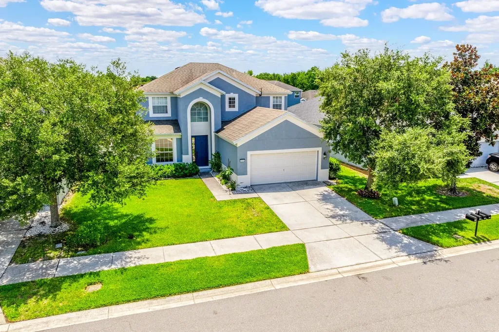 1135 Toluke Point Orlando FL 32828