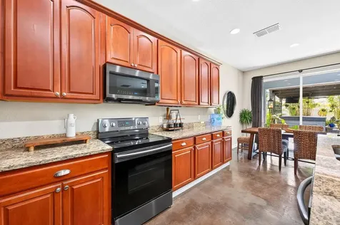 1135 Toluke Point Orlando FL 32828
