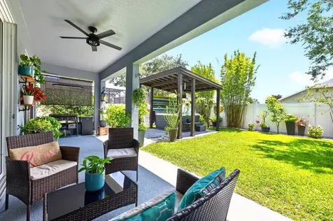 1135 Toluke Point Orlando FL 32828