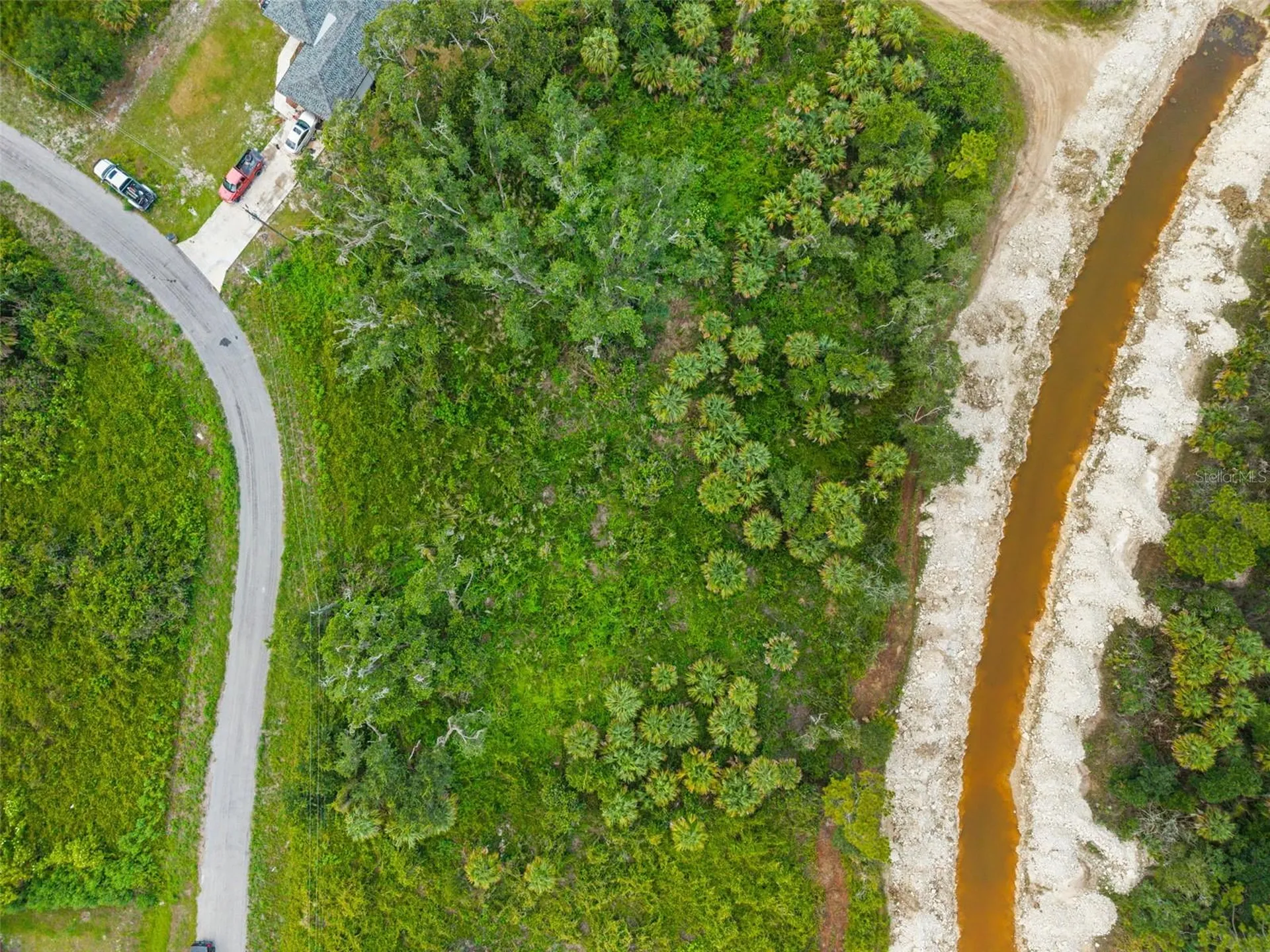 1937 Walcott Loop Lehigh Acres FL 33972