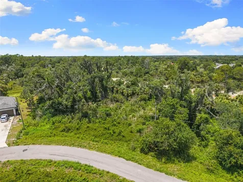 1937 Walcott Loop Lehigh Acres FL 33972