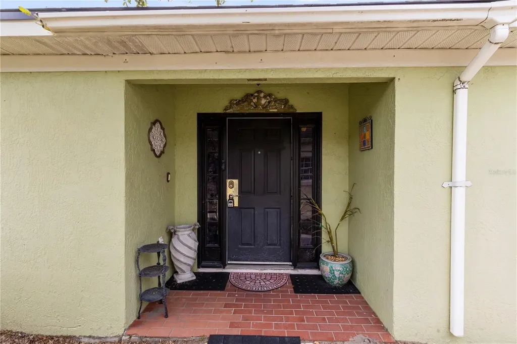 1076 Universal Rest Place Kissimmee FL 34744