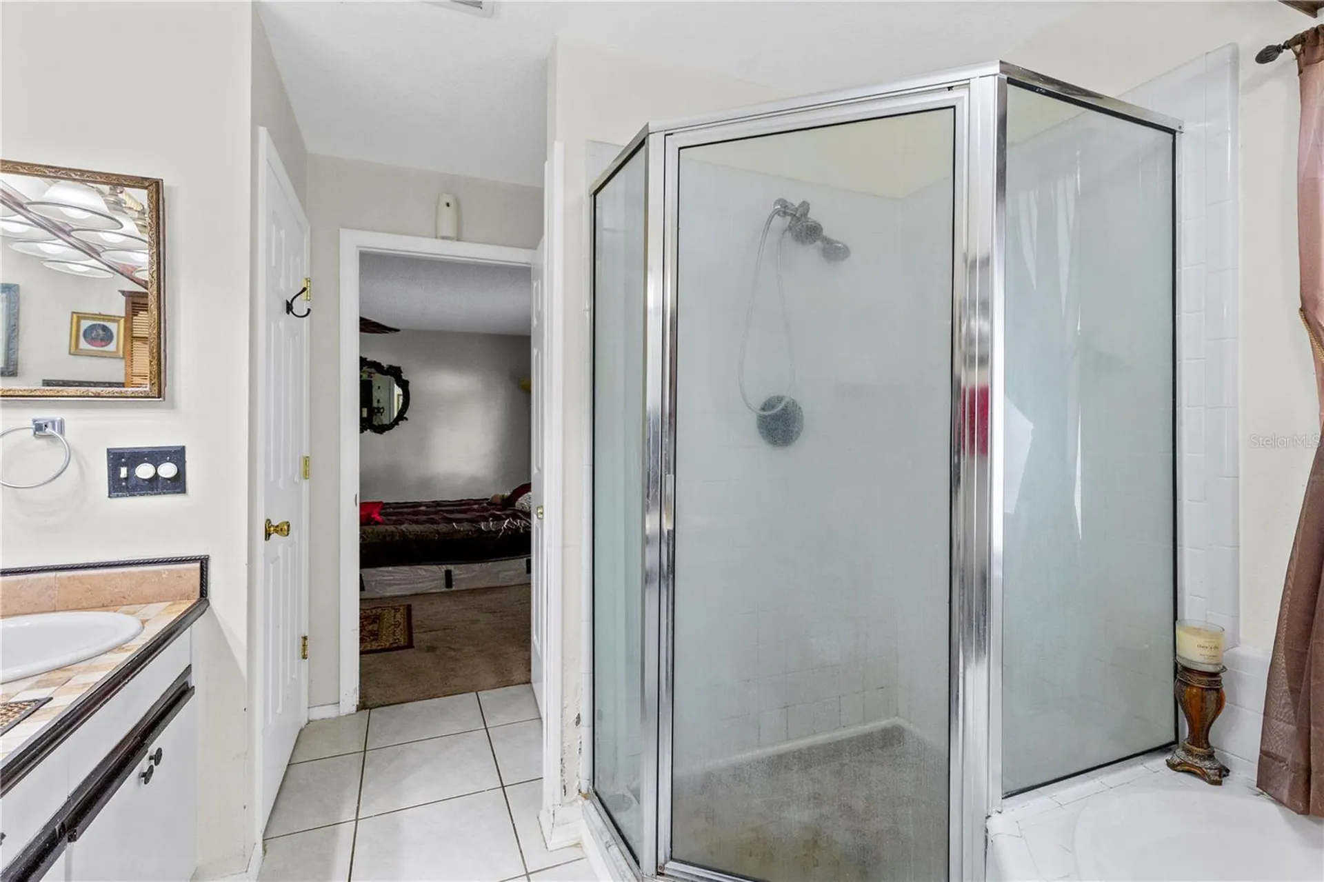 1076 Universal Rest Place Kissimmee FL 34744
