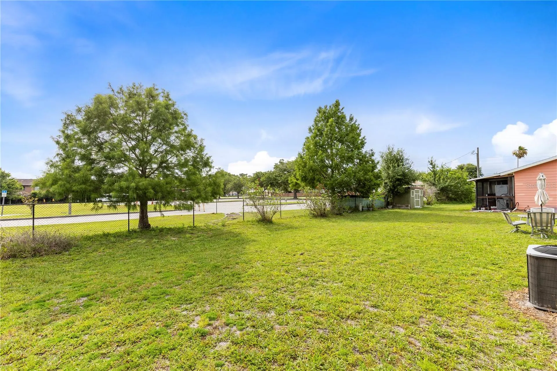 1076 Universal Rest Place Kissimmee FL 34744