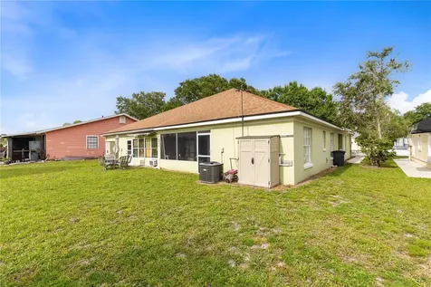1076 Universal Rest Place Kissimmee FL 34744