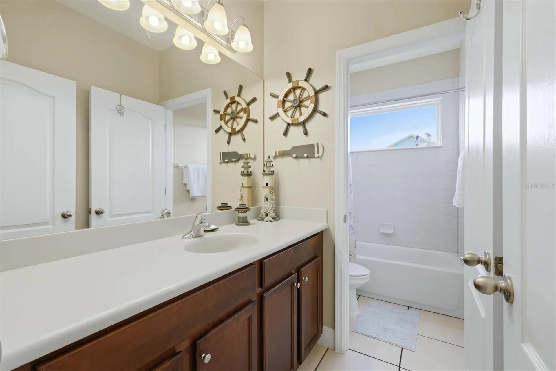 843 Molly Circle Sarasota FL 34232