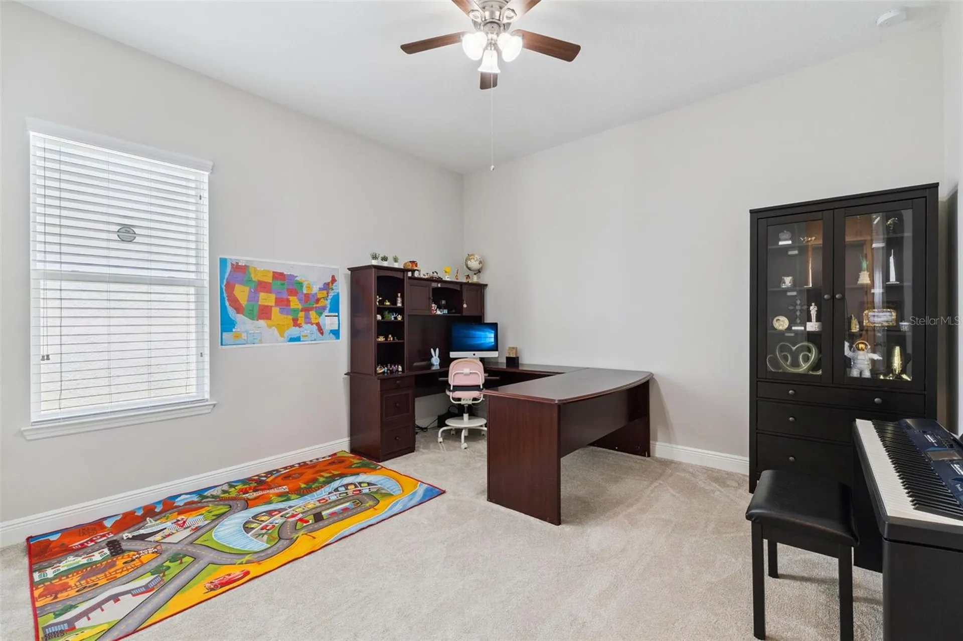 19053 Blueleaf Street Orlando FL 32827