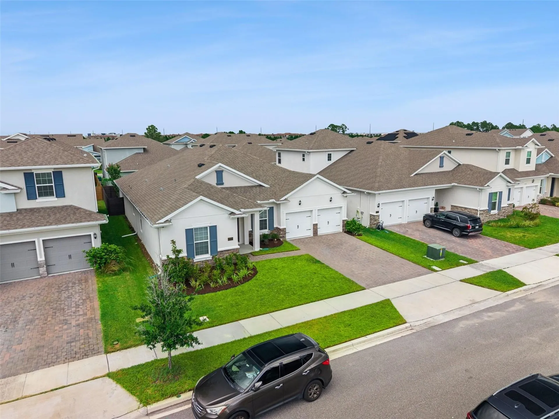19053 Blueleaf Street Orlando FL 32827