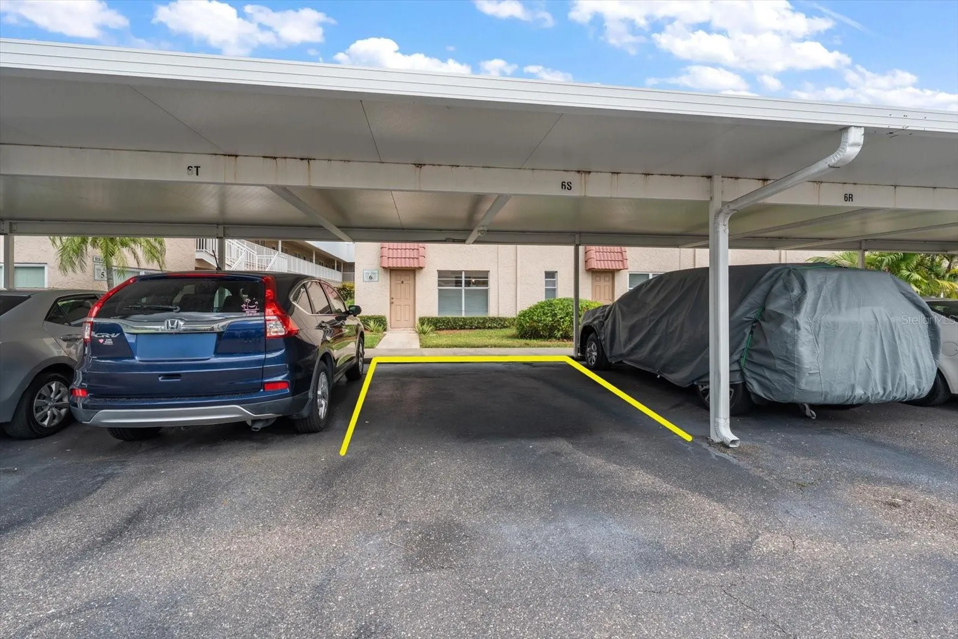 10037 62nd Terrace N St Petersburg FL 33708