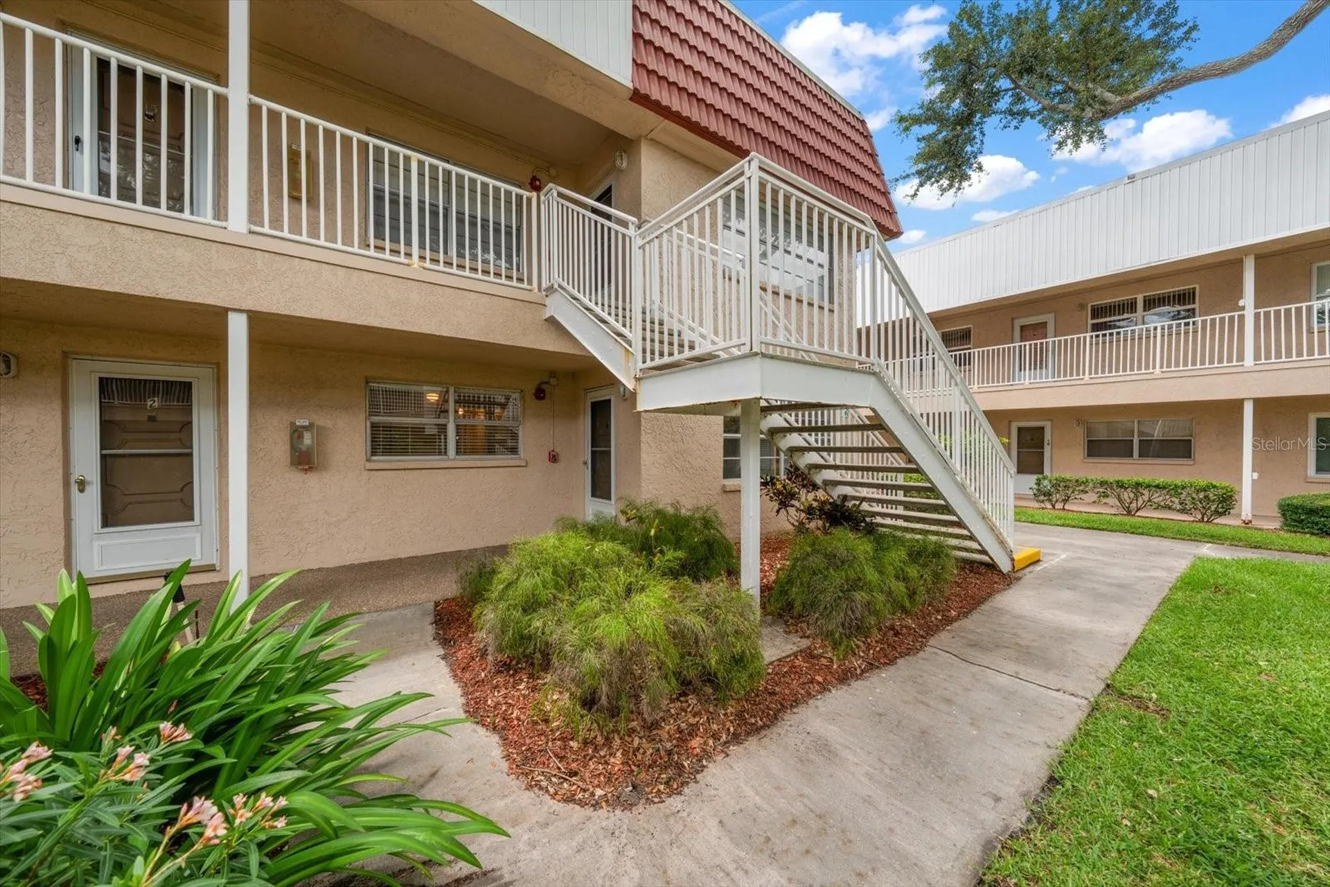 10037 62nd Terrace N St Petersburg FL 33708