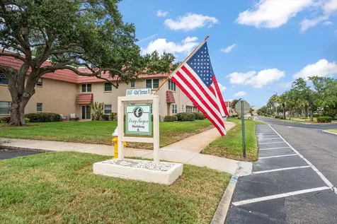 10037 62nd Terrace N St Petersburg FL 33708