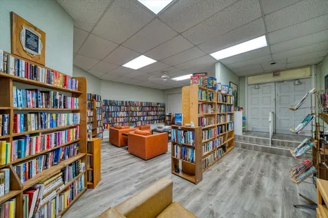 10037 62nd Terrace N St Petersburg FL 33708