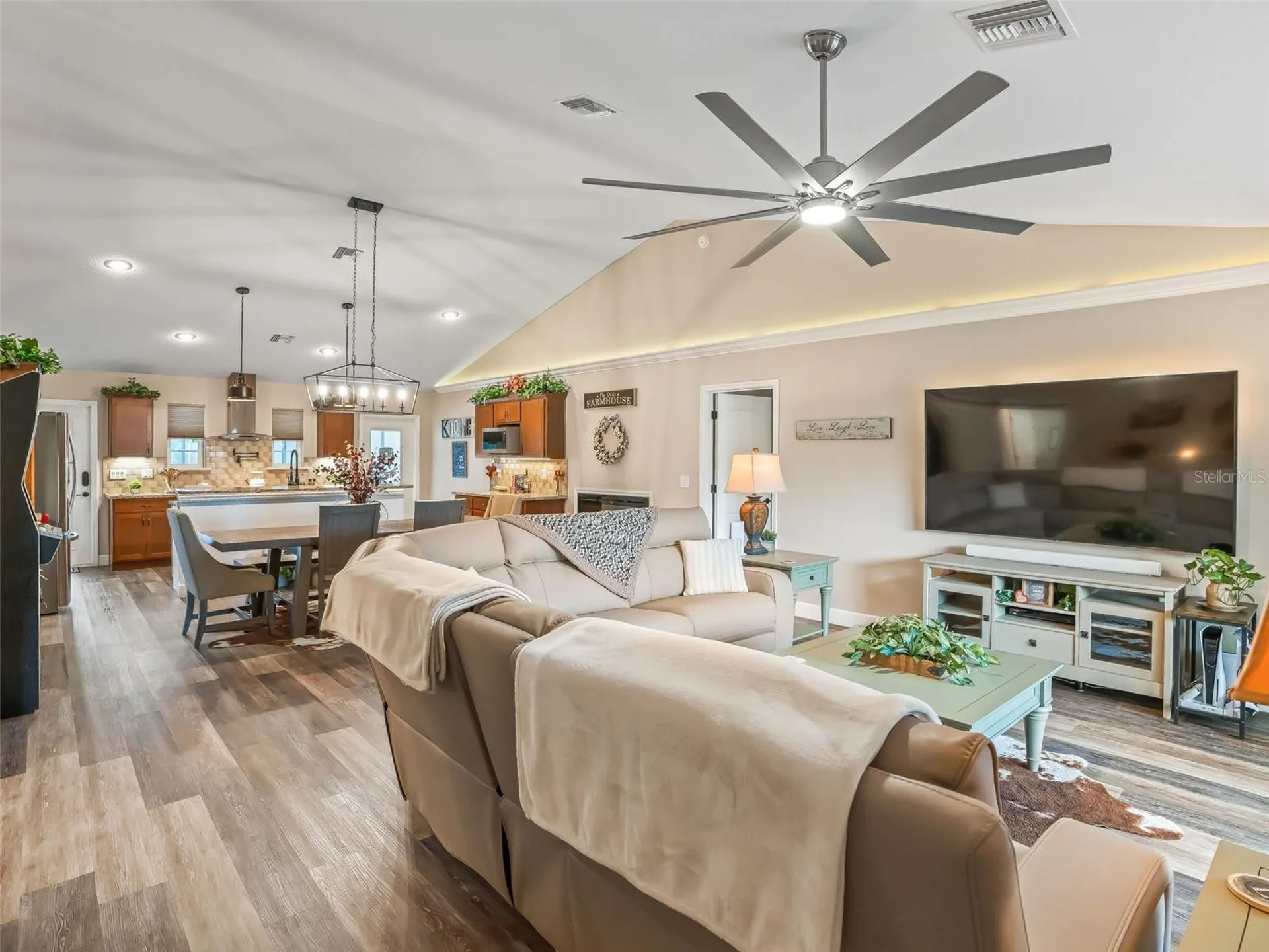 6570 SE 175th Court Morriston FL 32668