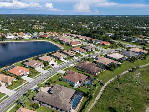 1835 Bobcat Trail North Port FL 34288