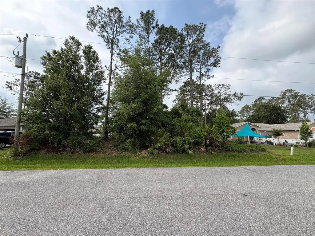 21 Renfro Lane Palm Coast FL 32164