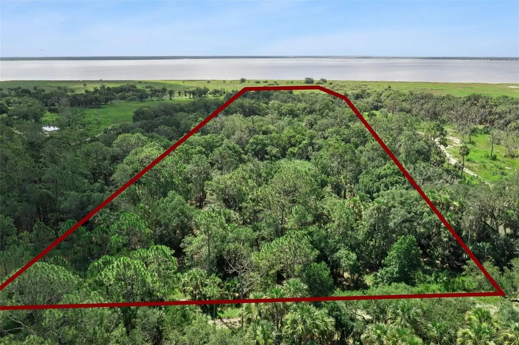 Canvasback Trail Geneva FL 32732