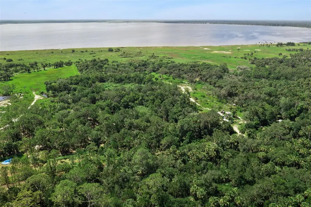 Canvasback Trail Geneva FL 32732
