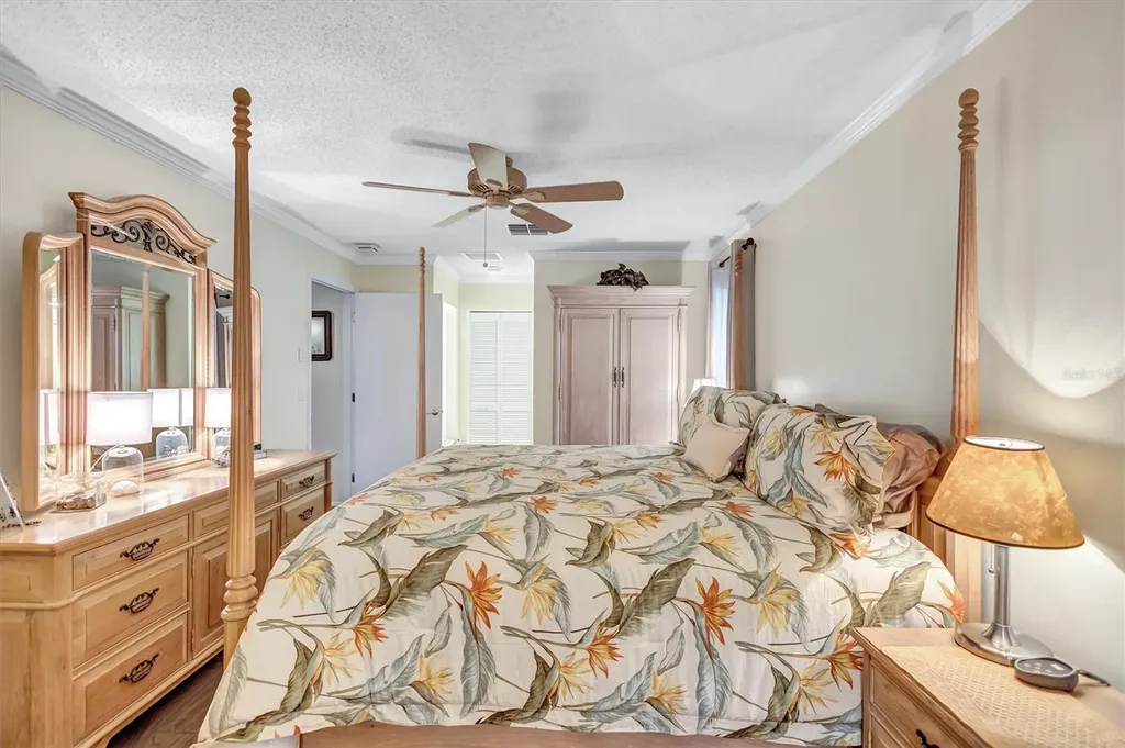 1743 Macdonnell Drive Palm Harbor FL 34684
