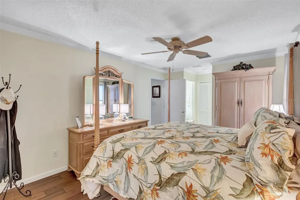 1743 Macdonnell Drive Palm Harbor FL 34684