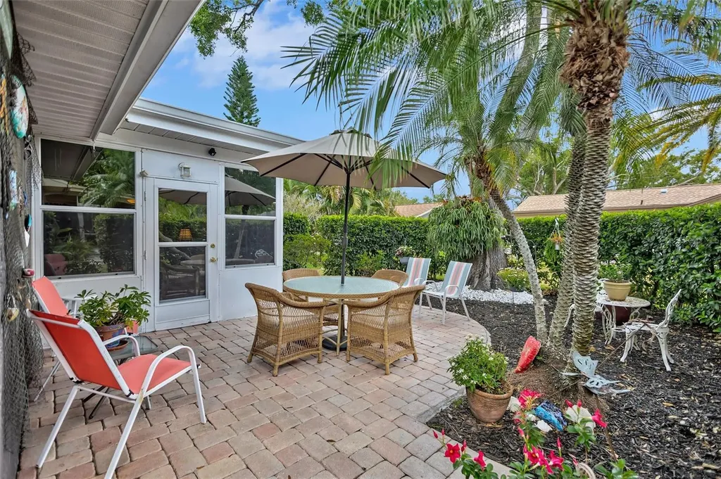 1743 Macdonnell Drive Palm Harbor FL 34684