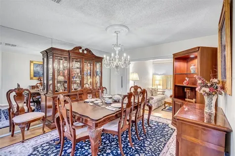 1743 Macdonnell Drive Palm Harbor FL 34684