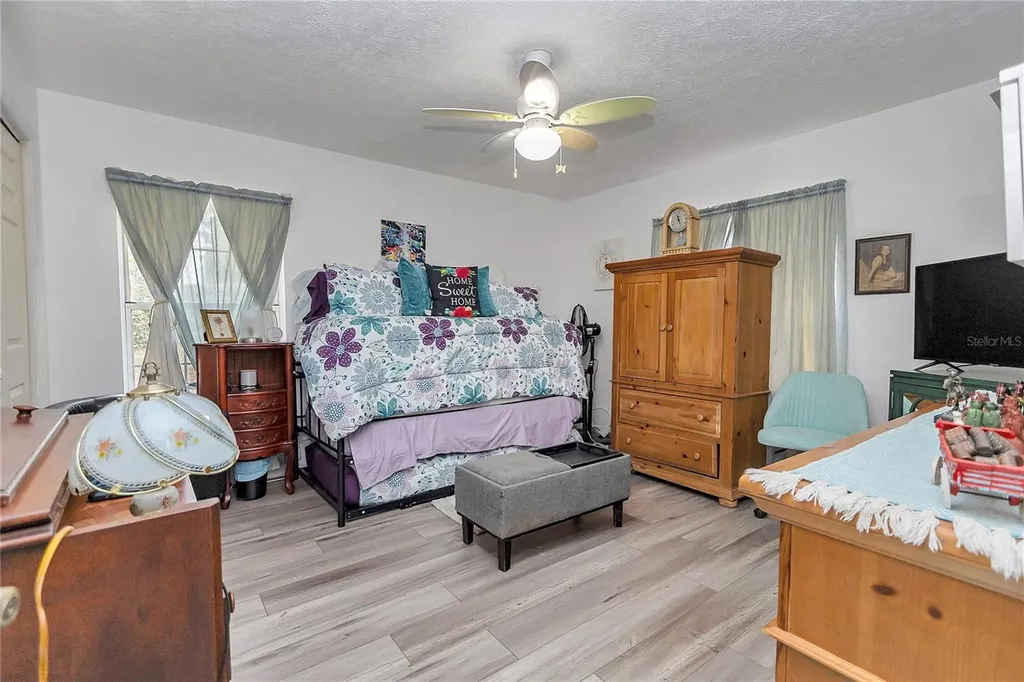 999 N Fresno Avenue Hernando FL 34442