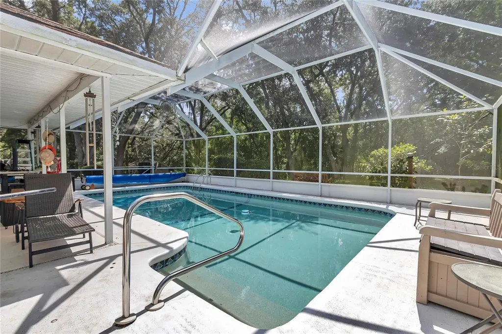 999 N Fresno Avenue Hernando FL 34442